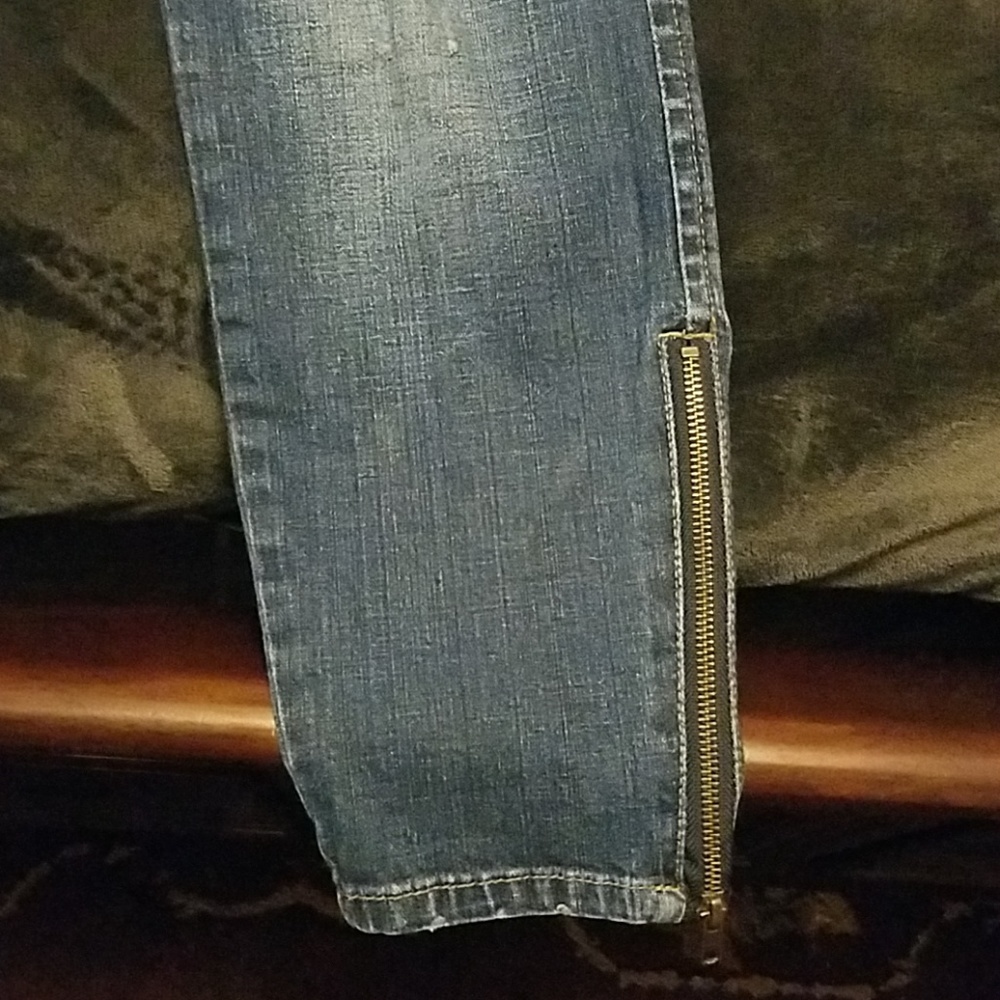 Jeans - Picture 3 of 5